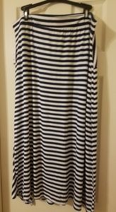 Time and Tru striped skirt